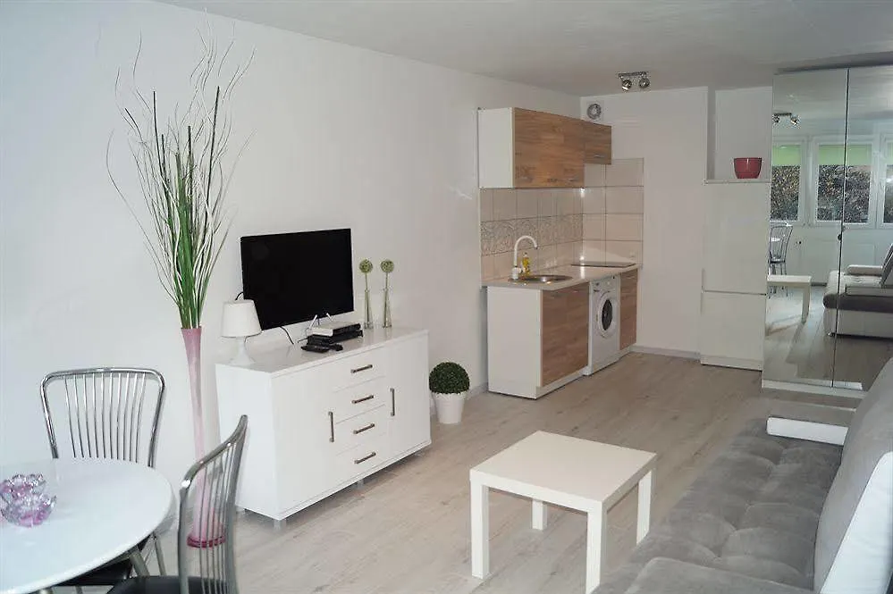 Centre Apartamenty Warszawa 0*, Varsovia