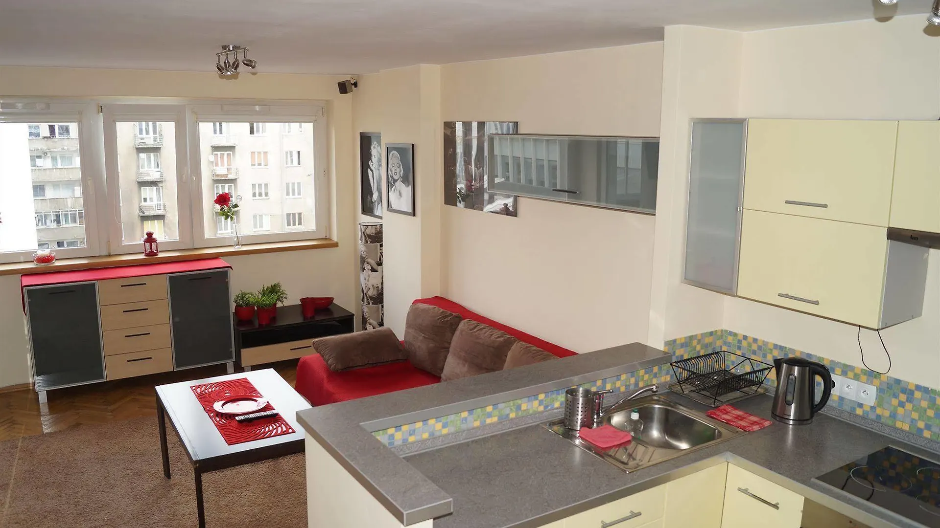 Centre Apartamenty Warszawa Poland