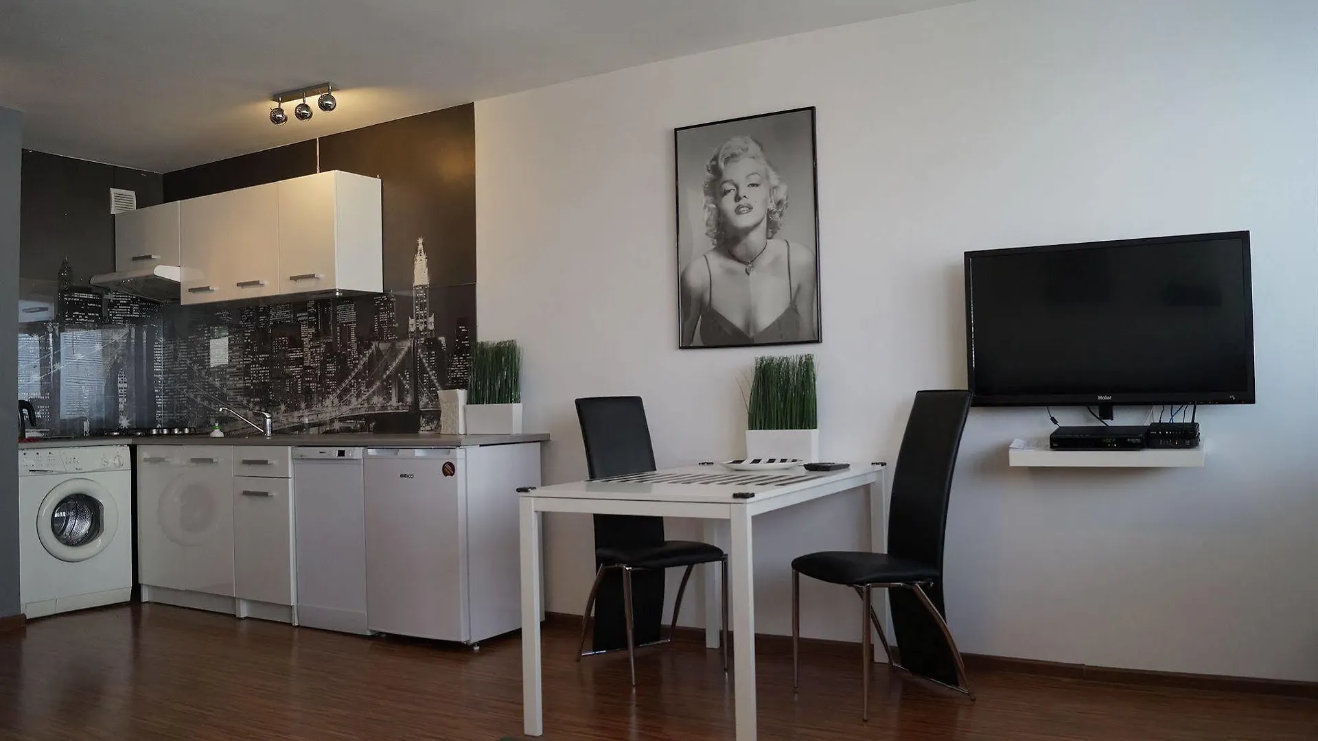 Centre Apartamenty Warszawa Apartment